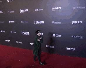 防寒挡风智能蓄热，穿一抵三、消除静电，一件衣服到底可以多牛？