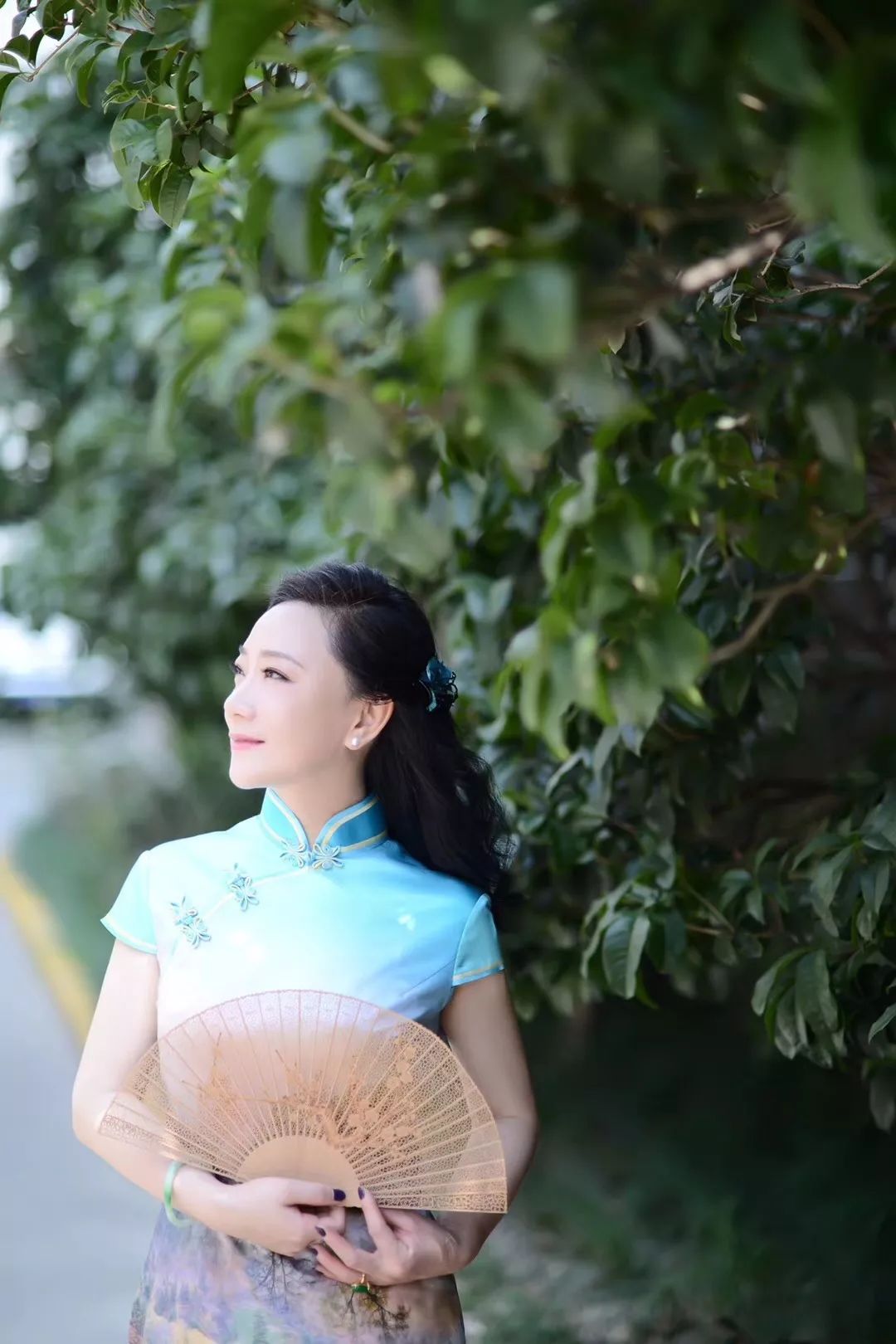 她用崇明元素打造的面膜和服饰，都成了抢手货！