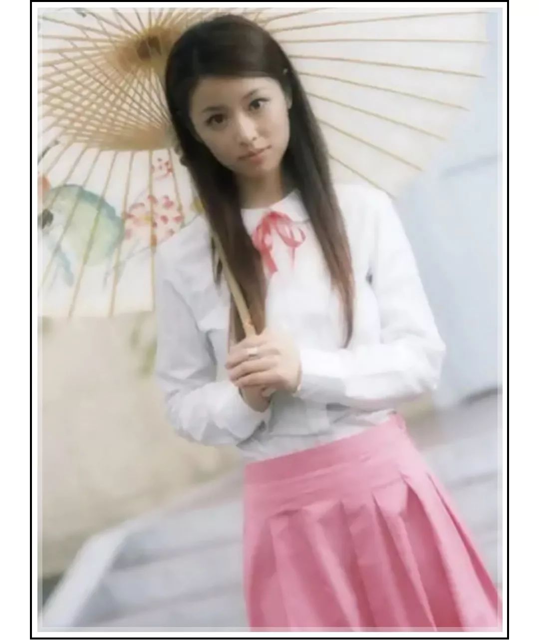 杜飞穿红色衣服,杜飞穿匡威