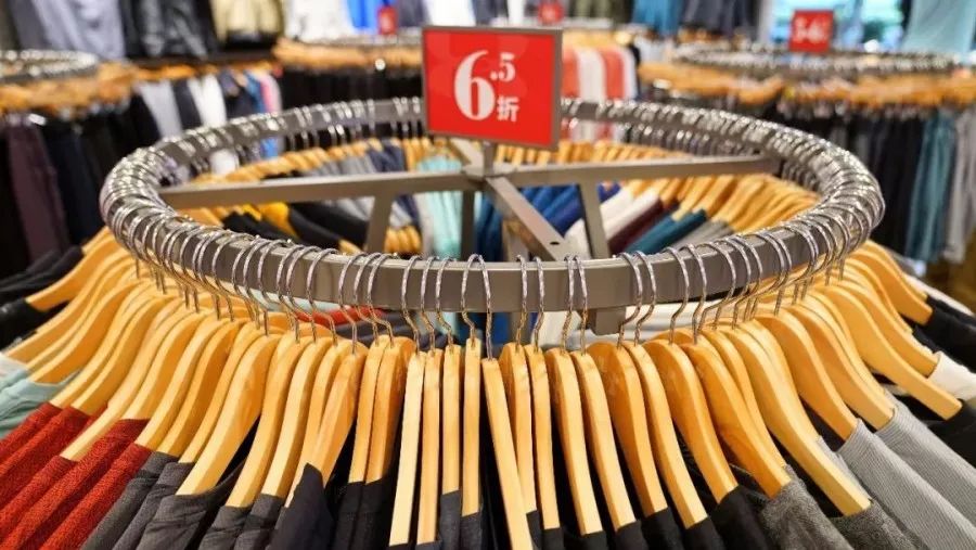 网上三四百的阿迪耐克是真的假的,耐克阿迪最新声明假货