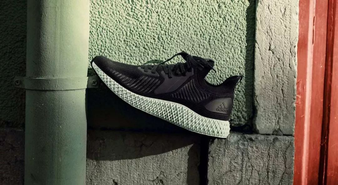 adidas跑步技术,adidas70年