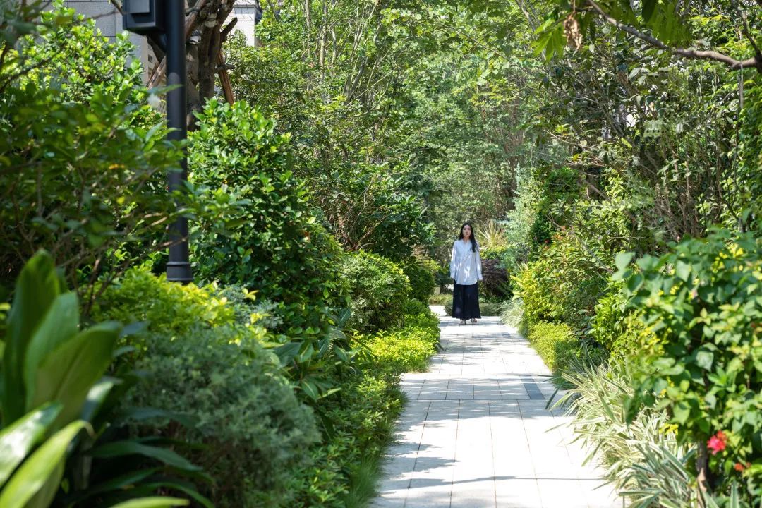 龙湖天宸原著二期有什么楼盘,沈阳龙湖天宸原著118平房间软装