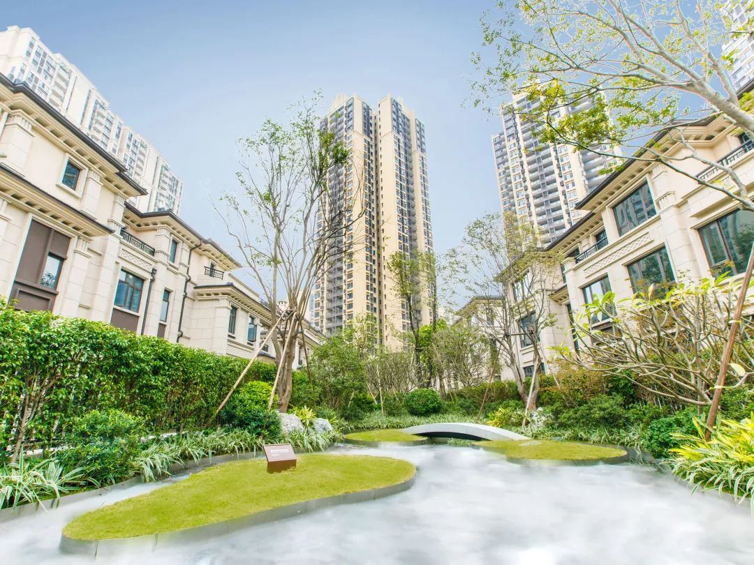 龙湖天宸原著二期有什么楼盘,沈阳龙湖天宸原著118平房间软装