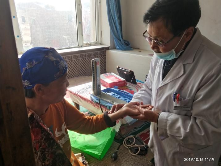 正镶白旗卫健委,正镶白旗医院蒙医