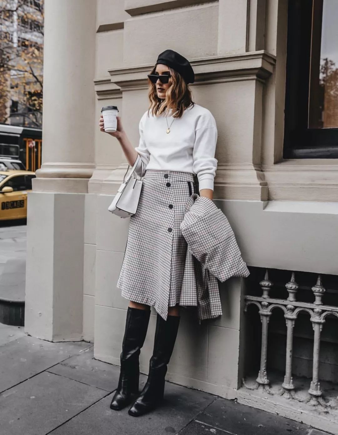 Fashion|秋冬毛衣挑选指南，助力慵懒又时髦的百变造型