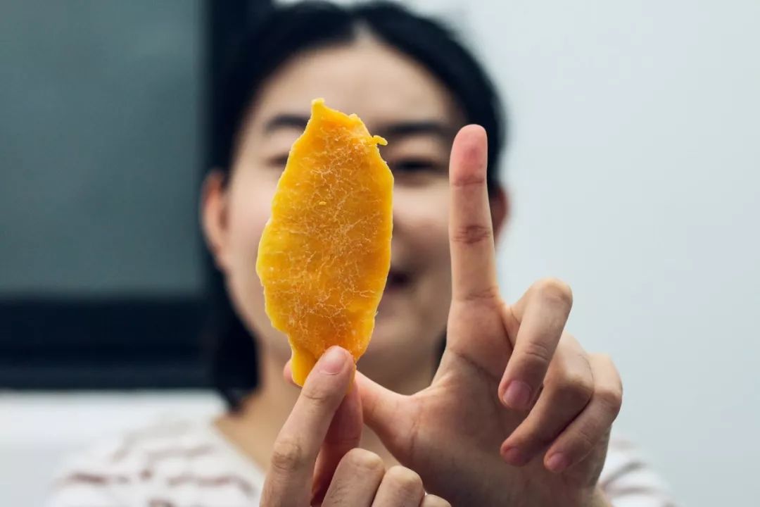 别瞎研究了，几位资深零食粉整理出来的双11囤货清单