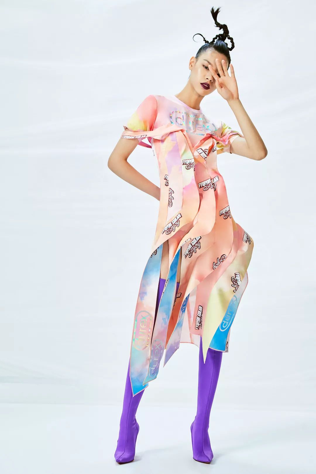 杜蕾斯新春广告,杜蕾斯大屏广告