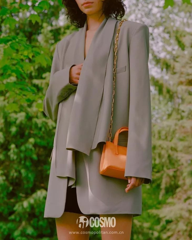 时髦办|Rosie看中哪件就把颜色买全，大嫂购物就是这么简单