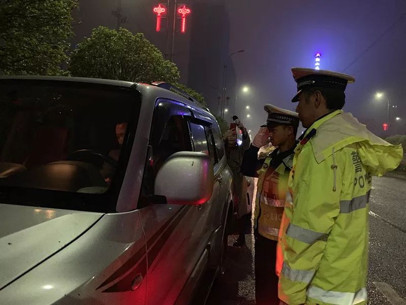 交警曝光超速王,蚌埠交警曝光违法王超速王