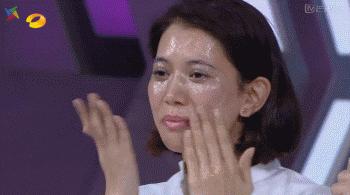 漂亮女人“敢”花钱，气质女人“会”花钱