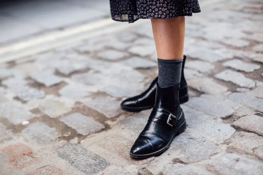 女生换季买买买,女生打折品牌夏季鞋