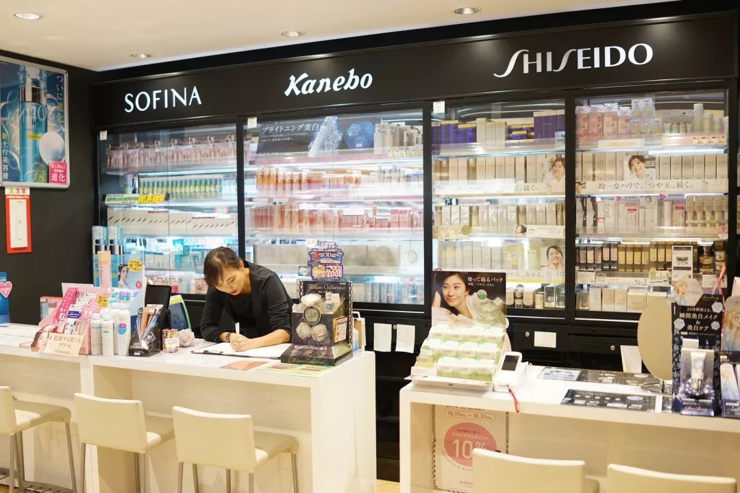 大阪女生最喜欢逛的药妆店,日本旅游必买的药妆店