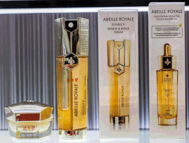 教科书级薅羊毛!这家mall最近有大喜喜喜喜喜事