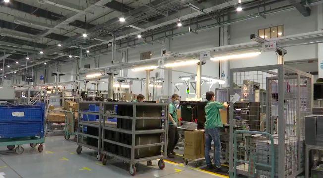 还在苦等“人肉”代购?下单1分钟,进口商品带回家→