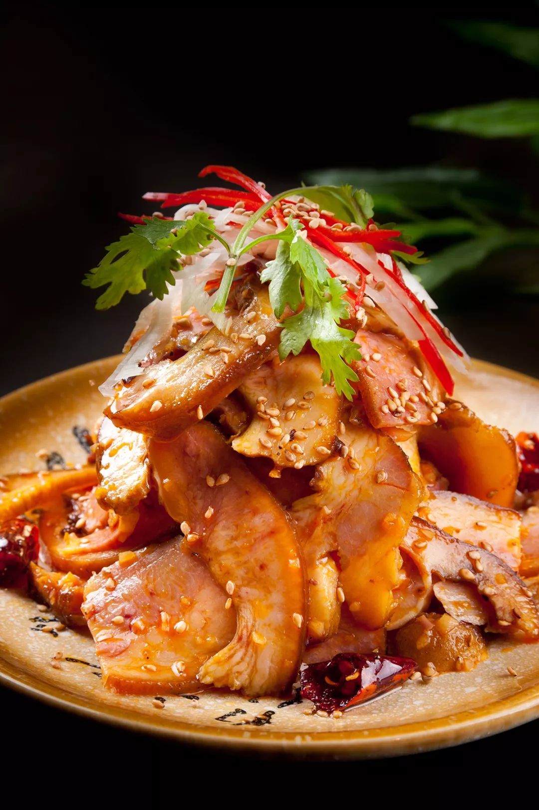 哪里的猪肉最好吃为什么,猪肉哪个部位煮着吃最好吃