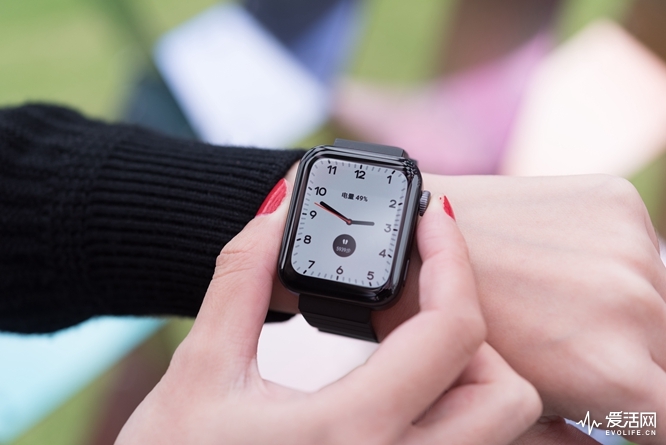 小米智能手表vs苹果手表,荣耀智能手表和小米手表哪个好
