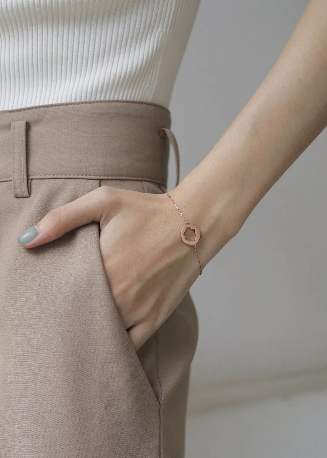 女明星的平价配饰,女明星也在戴的平价配饰