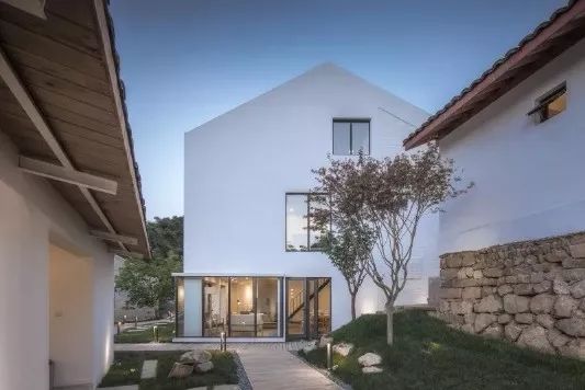 海景绝美民宿一日游,离主城1小时车程的风景民宿推荐