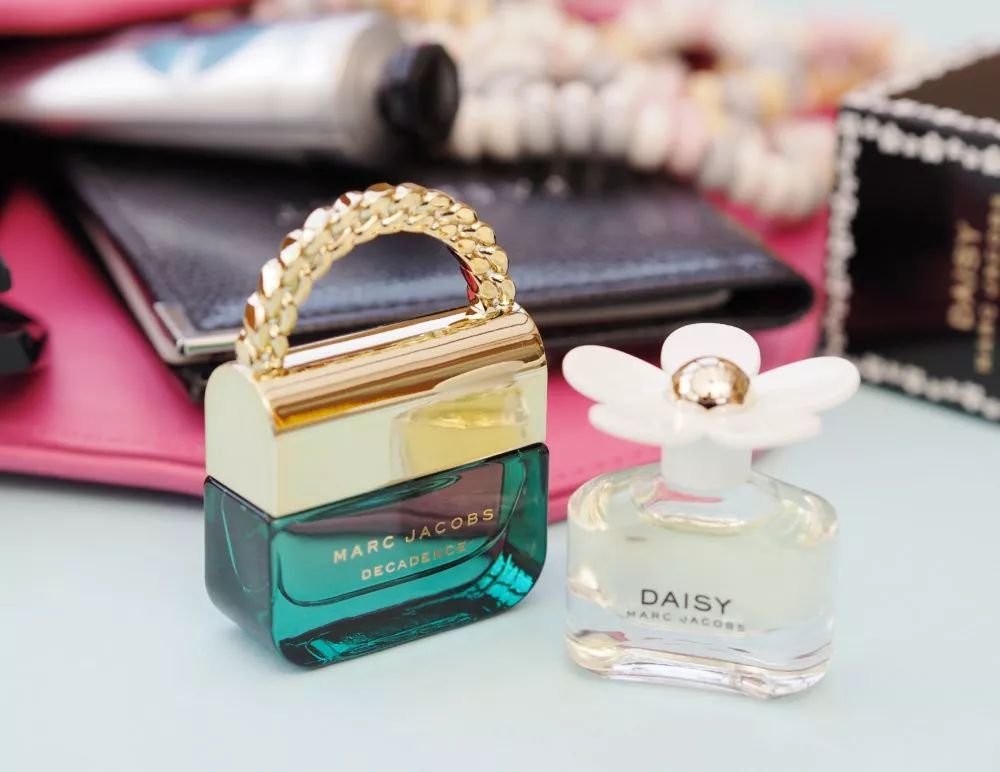 再火的衣服没有这个细节，也很难精致起来