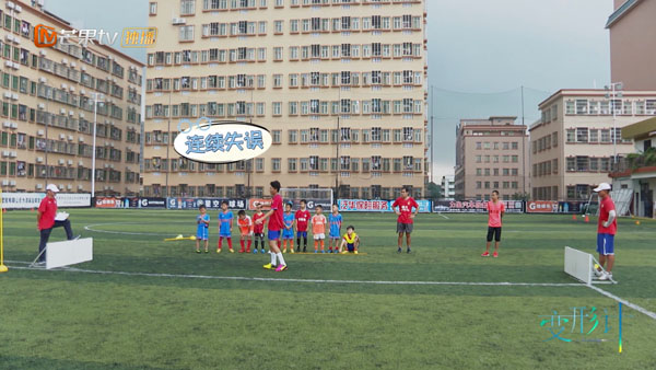 变形计最让孩子失望的一期,变形计劝说导致男孩崩溃