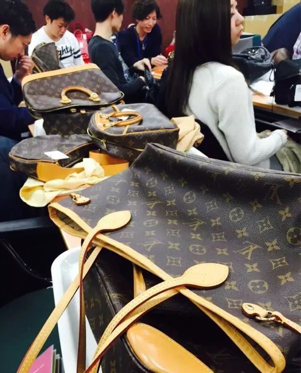 二手奢侈品从日本如何来,日本二手奢侈品市场在哪