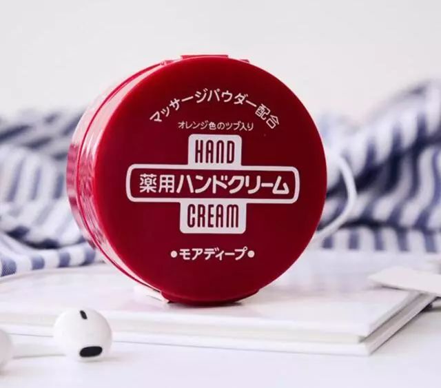 不要让你暴露你的年龄,别让皮肤暴露了你的年龄