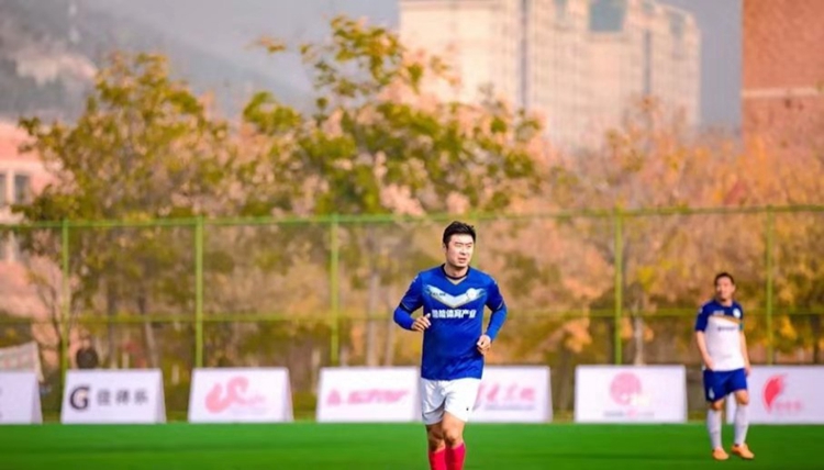 梅西十大经典神技,梅西十个逆天神技