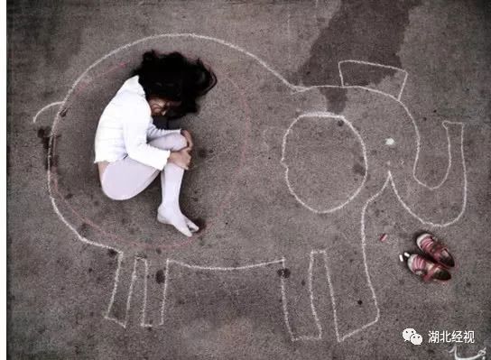 眼球被挖的人后续,眼球被挖了还能修复吗