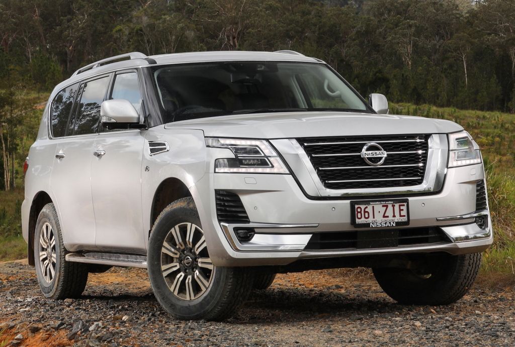 途乐2023款无敌舰队和老款4.0,途乐2024新款4.0铂金版七座