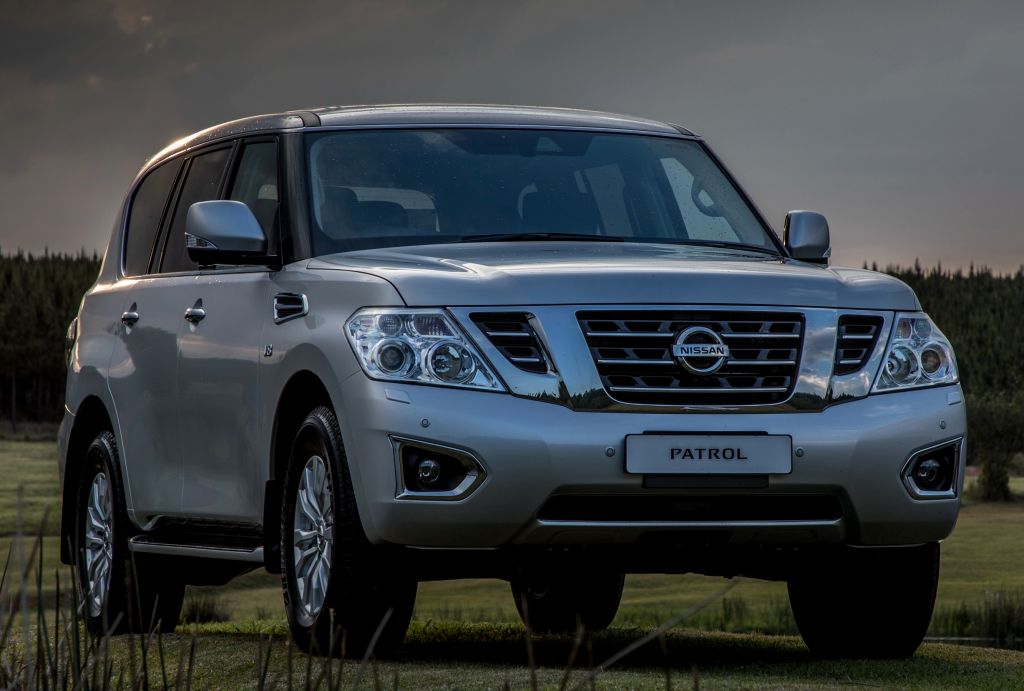 途乐2023款无敌舰队和老款4.0,途乐2024新款4.0铂金版七座