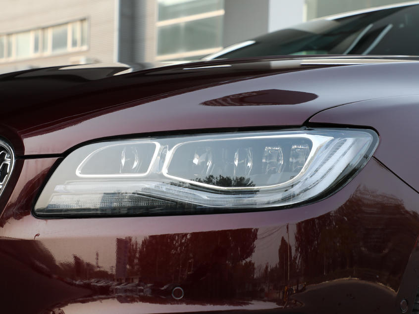 标配10气囊的suv,mkz可变悬挂