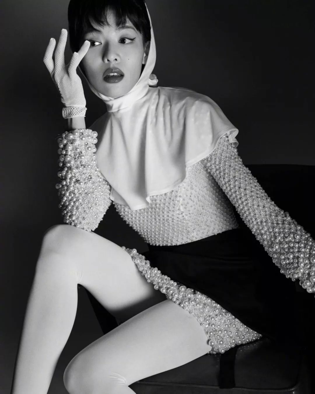 钟楚曦新中式穿搭同款,高级脸的钟楚曦独爱港风式穿搭