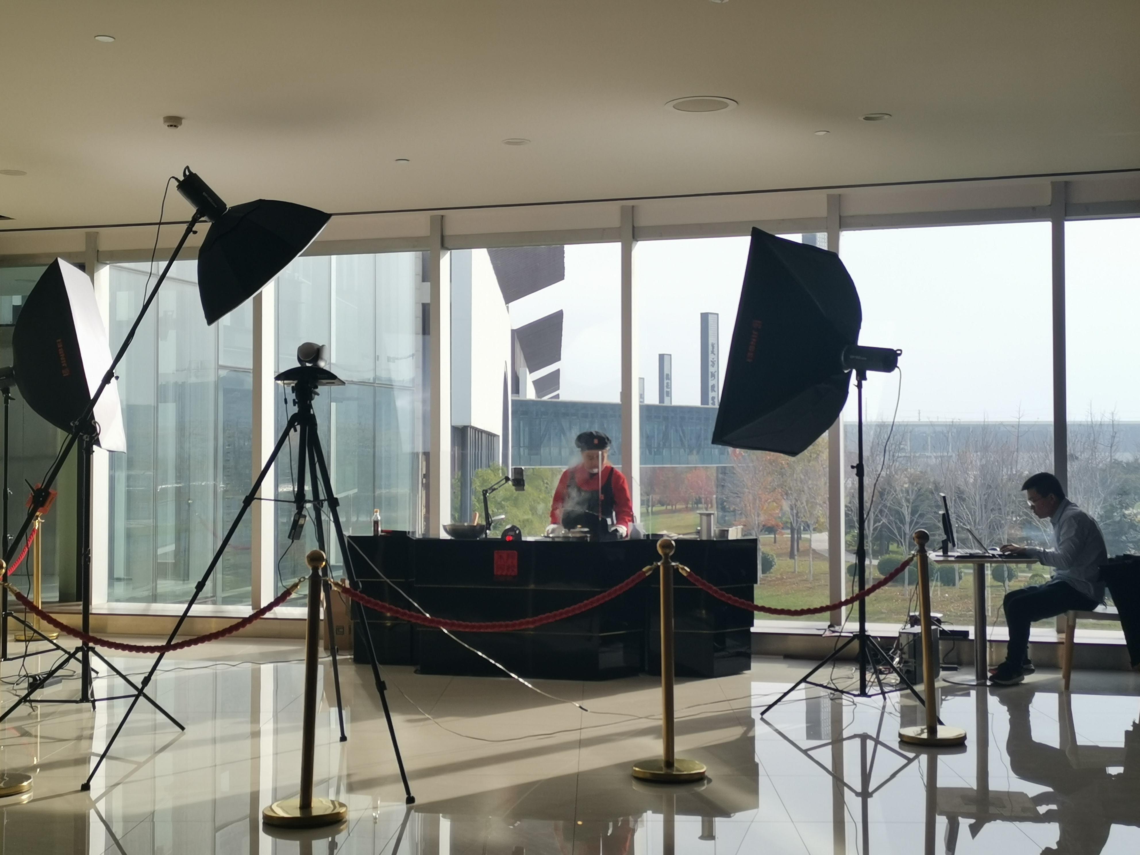 东阿阿胶鲜制即食阿胶直播,东阿百年堂阿胶直播卖货