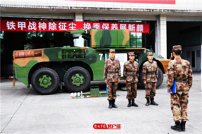 寒潮天气全副武装,强大寒潮来袭他们严阵以待