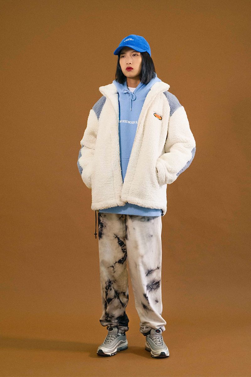 aj1红蓝警灯漆皮双鞋带效果图,aj1黑红蓝警灯荔枝皮