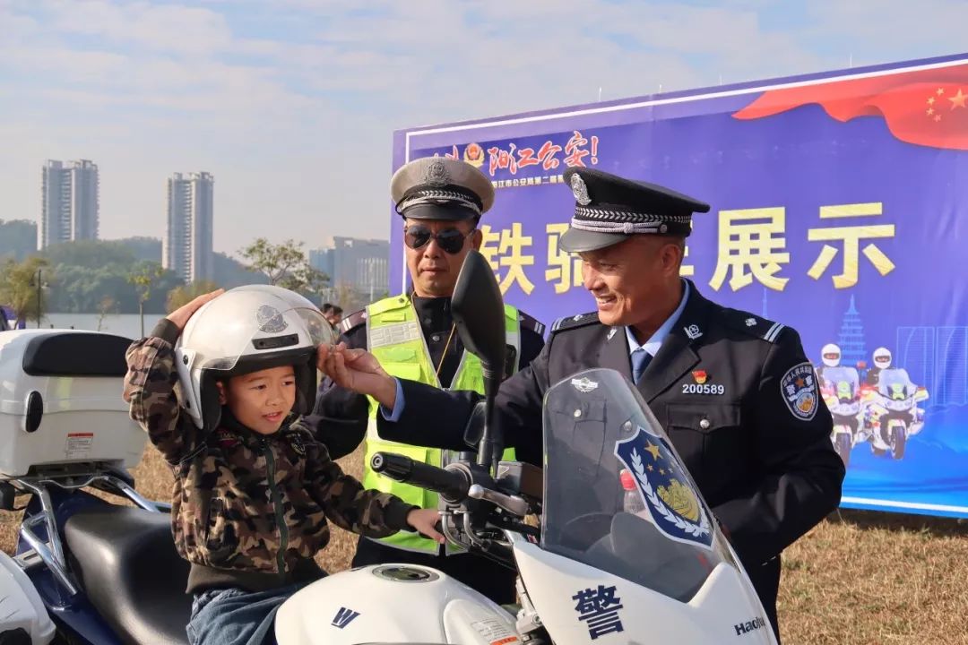 12月2日全国交通安全日视频宣传,第12个全国交通安全日宣传活动