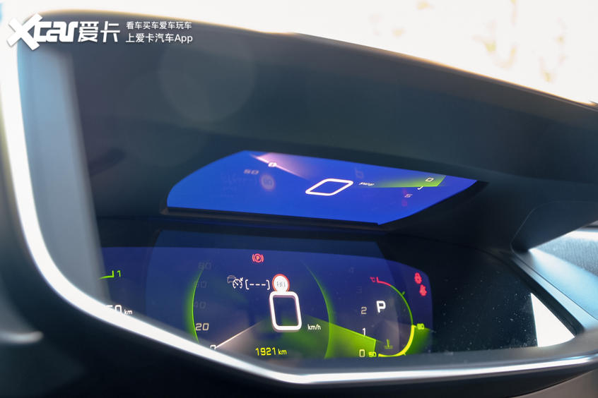 10.99万元起全新一代标致2008上市,设计灵动前卫全新一代标致2008