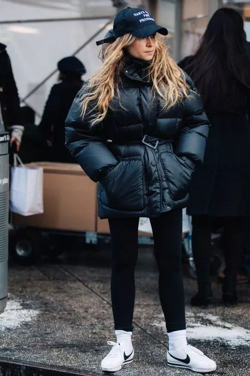 穿衣达人教你如何搭配羽绒服,教你冬季羽绒服的穿衣搭配