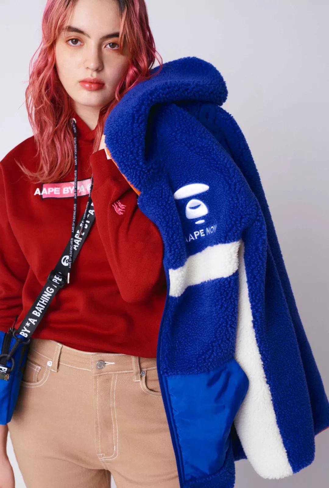 aape特别版手机有什么区别 (aape特别版手机是什么意思)