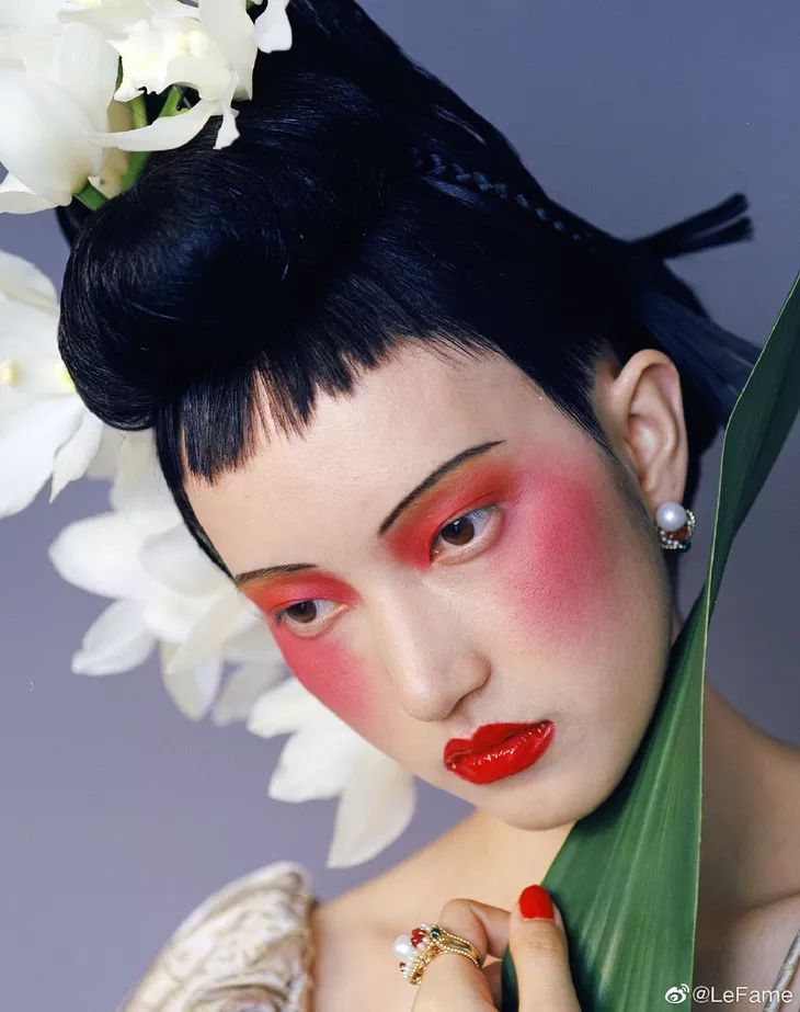 女人买珠宝是最聪明的,25岁女生买珠宝买什么