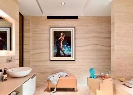 闲置自行车卖出10万天价，这个过气明星究竟多有钱？