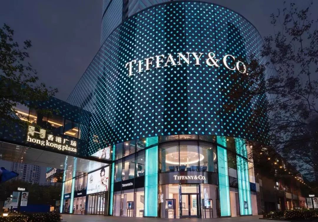 GUCCI、MCM等全新概念店开幕；HM中国试水租衣服务；万达、李宁合作国潮单品|猫头鹰商业周报