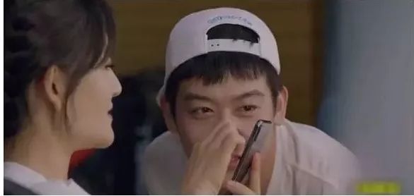 流量小花综艺首谈婚恋观,拼命奋斗竟是为攒嫁妆钱?