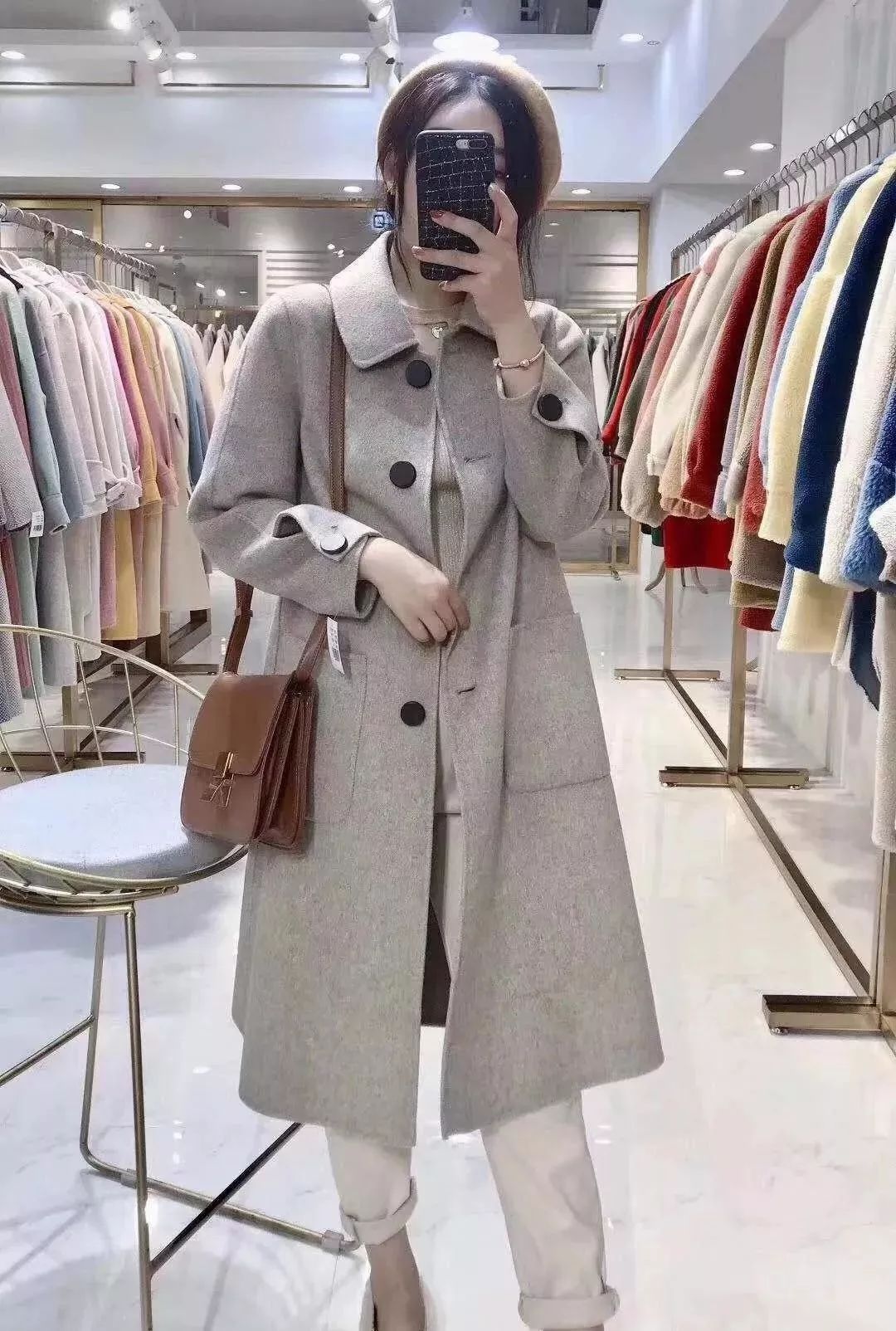 100%纯羊绒围巾清仓直播同城发货,厂家清仓直销獭兔毛围巾