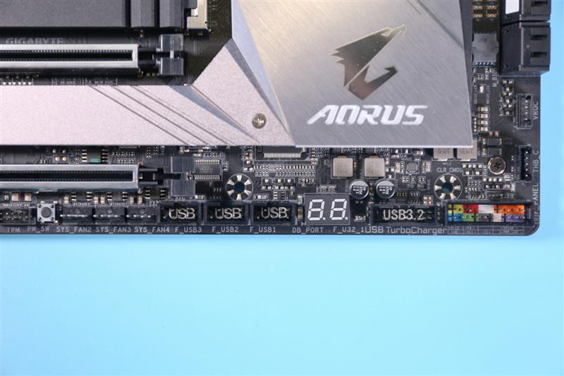 技嘉x299xaorusmaster开箱,技嘉AORUS主板怎么样