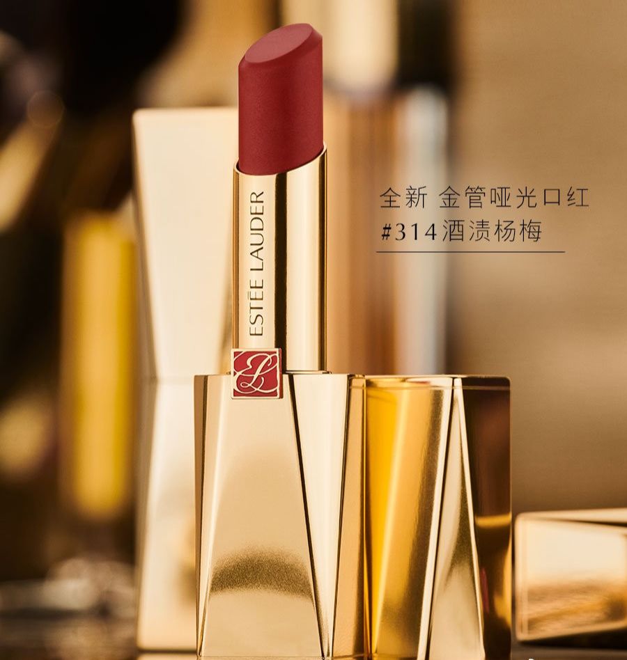 易烊千玺阿玛尼晚宴和别人聊天,易烊千玺阿玛尼晚宴打招呼