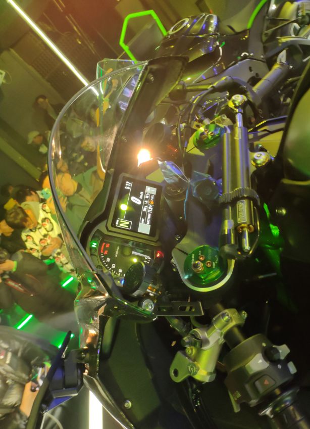 最新川崎zx10r评测,川崎zx-10r2021款摩旅