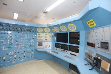 7000米海底深潜,水下四十米深潜