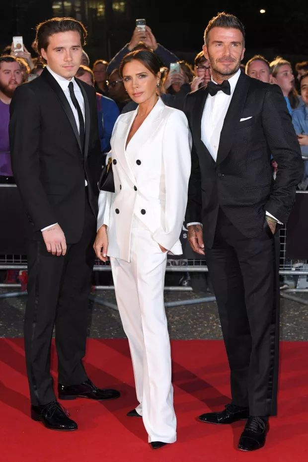 小贝二儿子罗密欧和贝嫂,小贝二儿子罗密欧球技