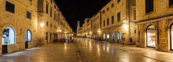 旅游必看的十部电影,旅游电影十大巅峰之作